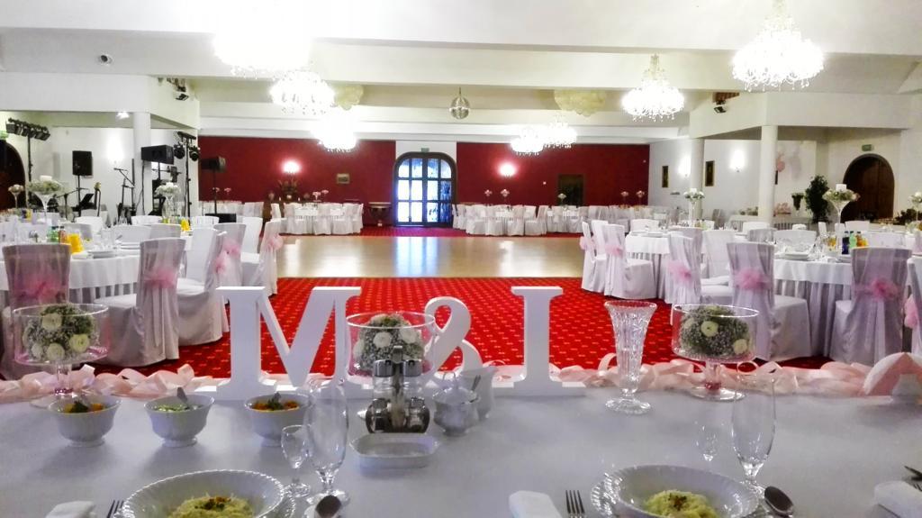 Zamek Camelot Ξενοδοχείο Dębica Εξωτερικό φωτογραφία